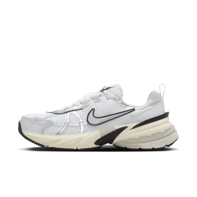 

Кроссовки Nike V2K Run Shoes, цвет Summit White/Pure Platinum/Light Iron Ore/Metallic Silver