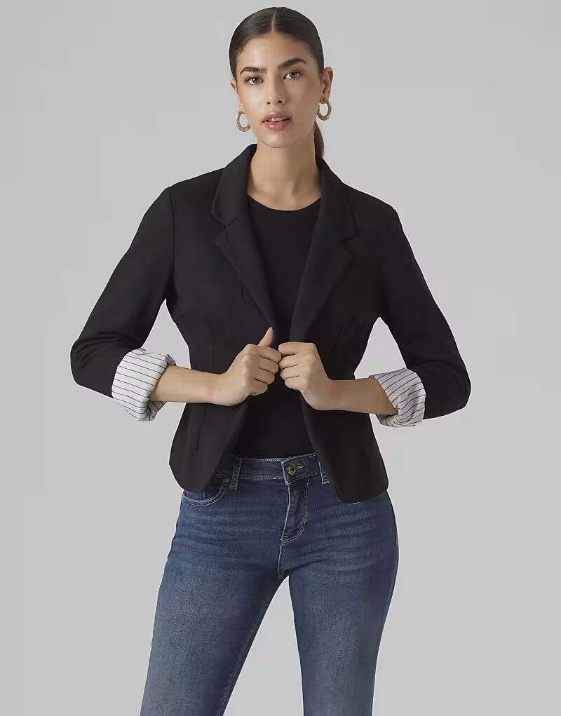 

Пиджак Vero Moda черного цвета
