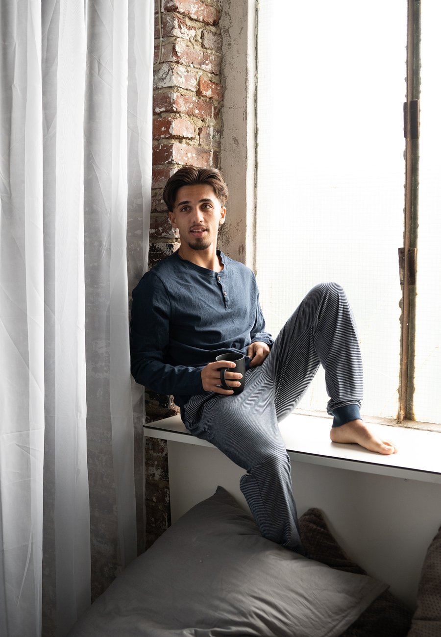

Пижамный комплект Phil & Co. Berlin HENLEY SET, Dunkelblau/Dark Blue