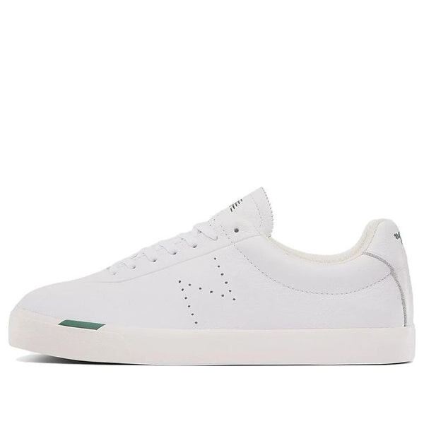 

Кроссовки номер 22 New Balance, белый