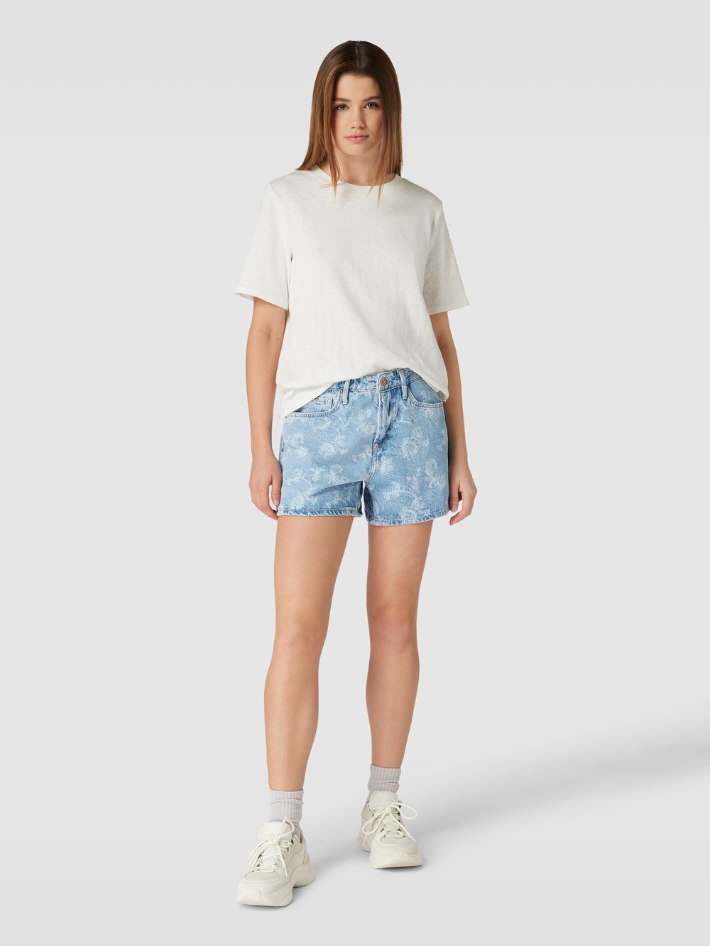 

Джинсовые шорты со сплошным рисунком, модель «MARLY» Pepe Jeans