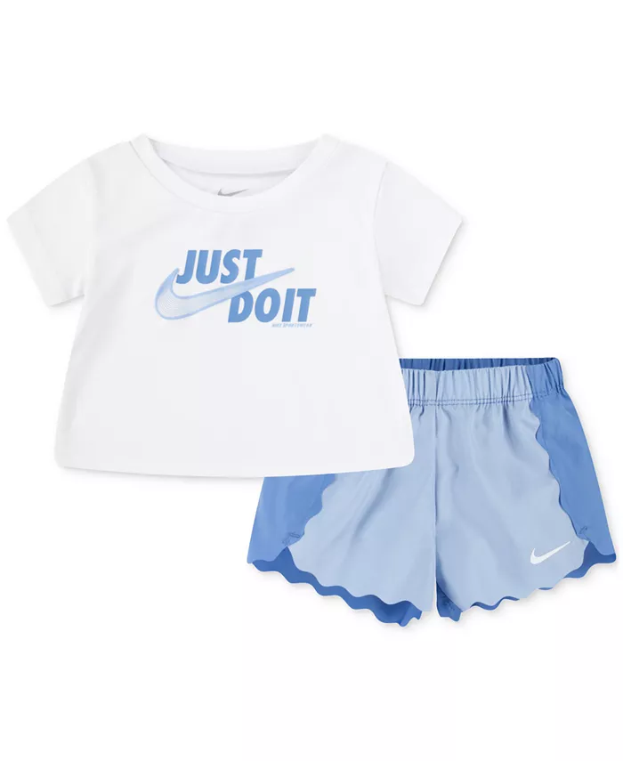 

Детский комплект для девочек: футболка и шорты Dri-FIT Swoosh Motion, 2 предмета Nike, синий