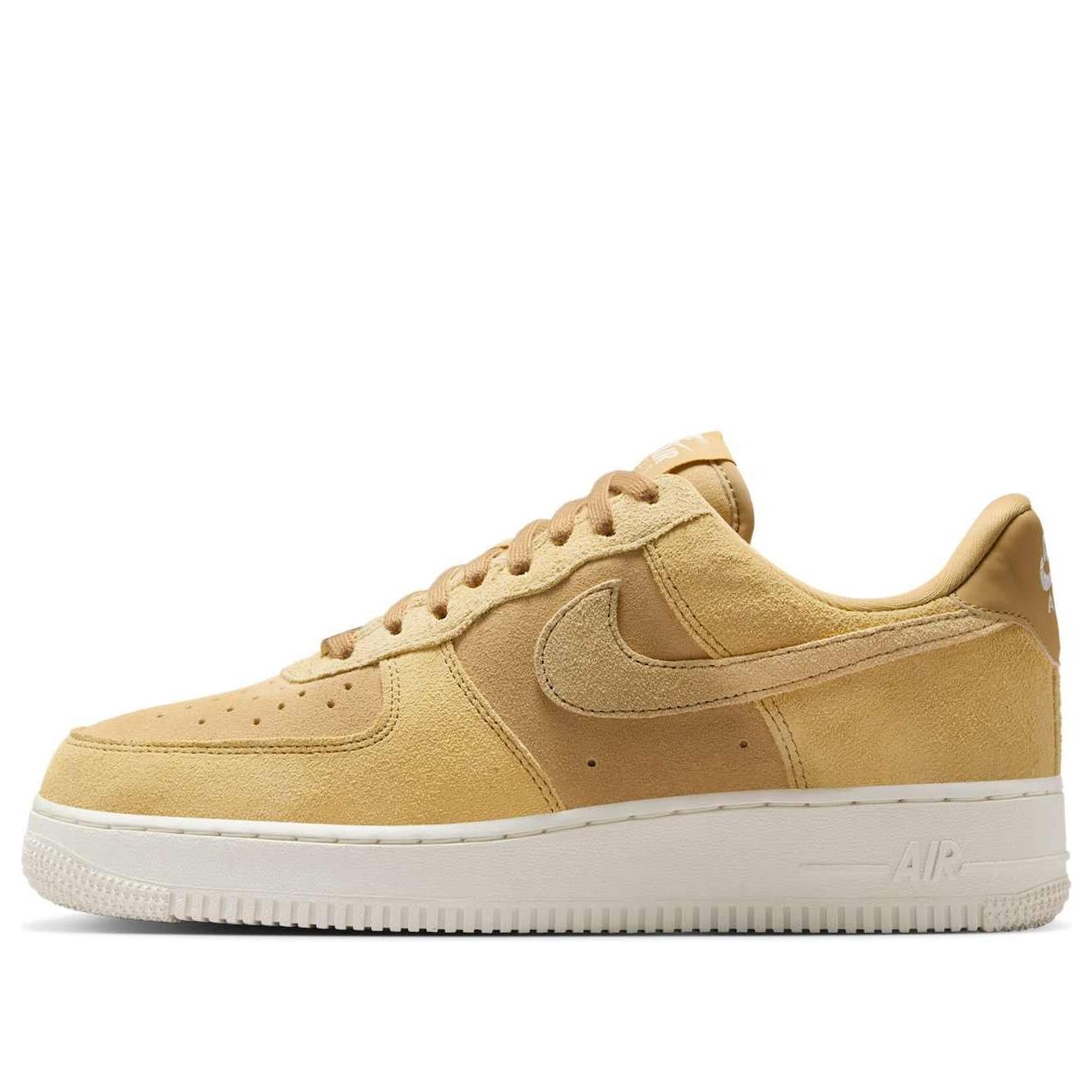 Кроссовки (WMNS) Nike Air Force 1 '07 'Club Gold'