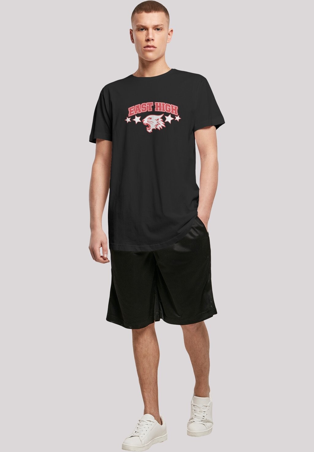 

Футболка с принтом DISNEY HIGH SCHOOL MUSICAL THE MUSICAL WILDCAT STARS F4NT4STIC, черный