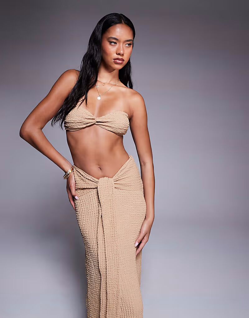 

Пляжный топ-бандо Ozzy с фактурным узлом спереди кремового цвета Asos Design