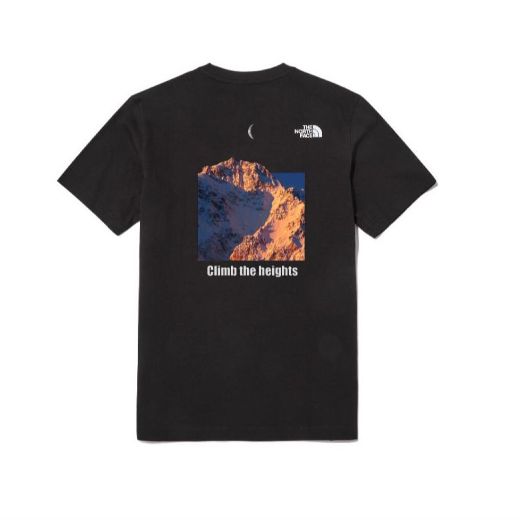 

Футболка унисекс черная The North Face, черный