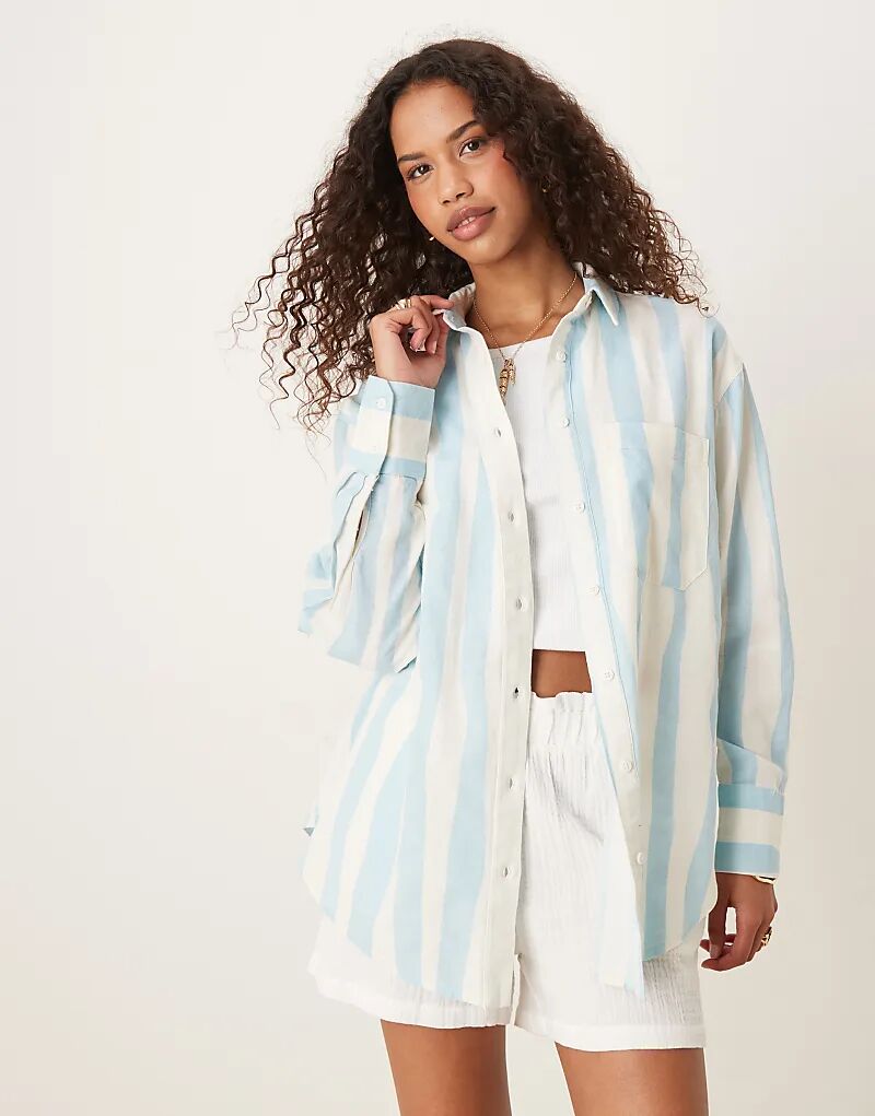 

Рубашка свободного кроя из льняного смесового материала ASOS DESIGN в размытую полоску