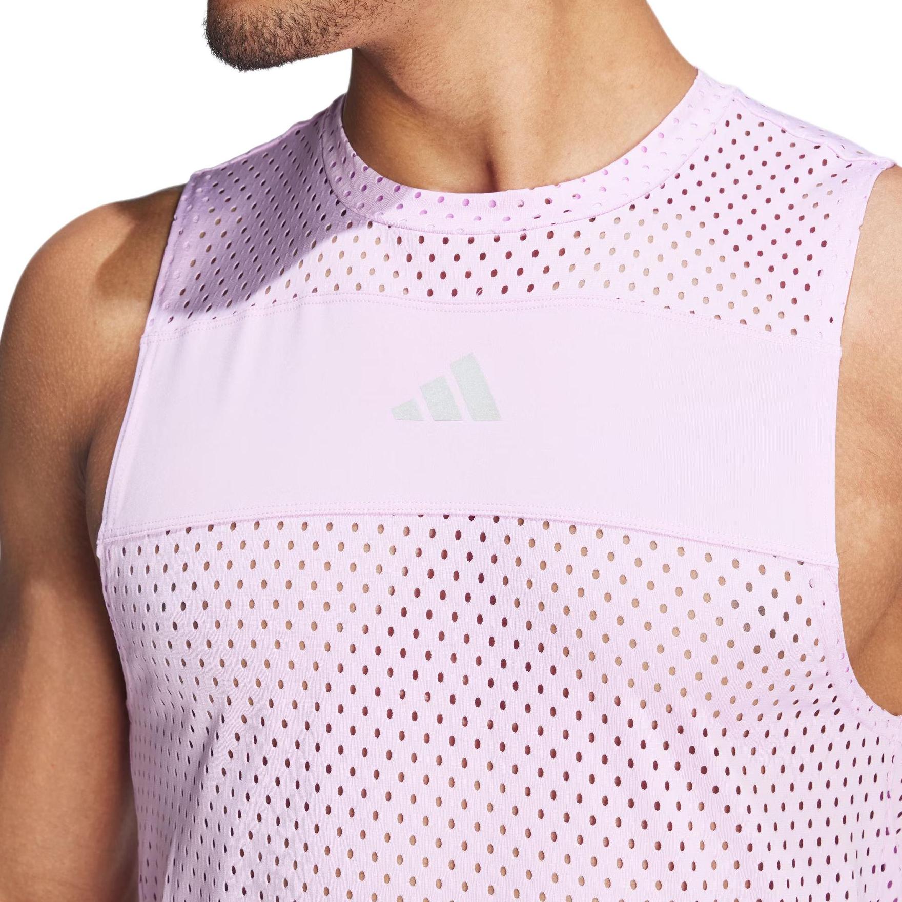 

Футболка майка мужская Adidas Blessing светло-фиолетовая/полуфлуоресцентная синяя
