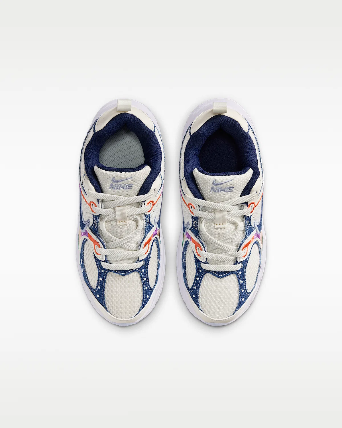 Детские кроссовки Nike V5 RNR, Soft Pearl/Blue Denim/Malachite/Midnight Navy — фото 4