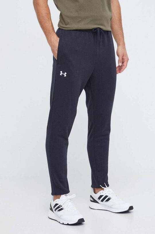 

Спортивные брюки Under Armour, черный