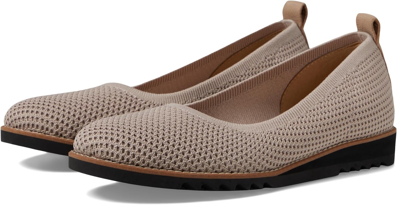 

Балетки Etta Eileen Fisher, цвет Blush