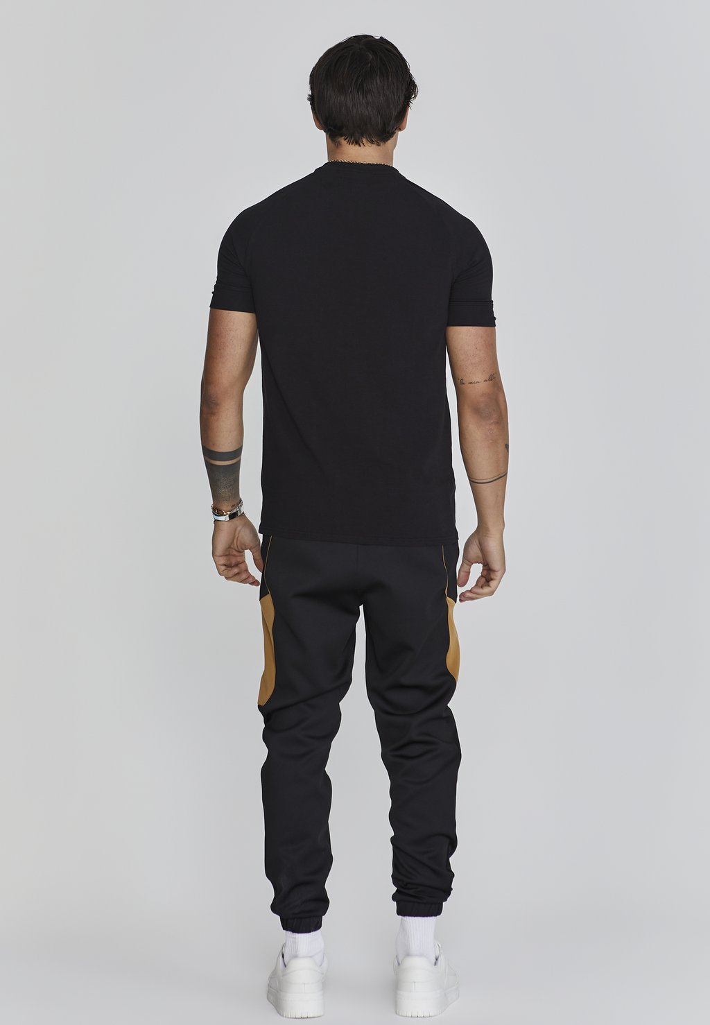 

Спортивные брюки MUSCLE FIT JOGGERS SIKSILK, черный