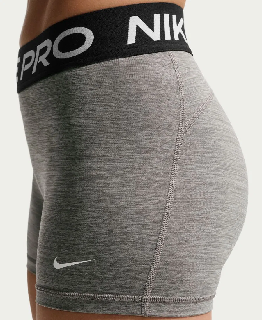 Женские велосипедные шорты со средней посадкой Nike, Smoke Grey Heather/Black/White — фото 4