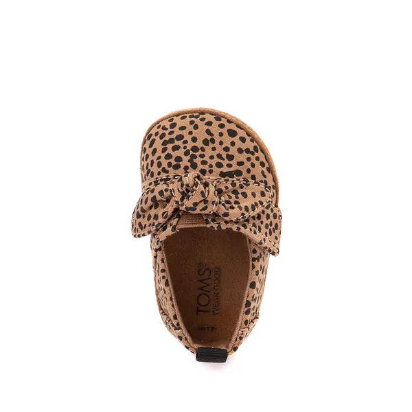 

Слипоны TOMS Layette Alpargata Slip-On Crib Shoe, цвет Tan/Mini Cheetah