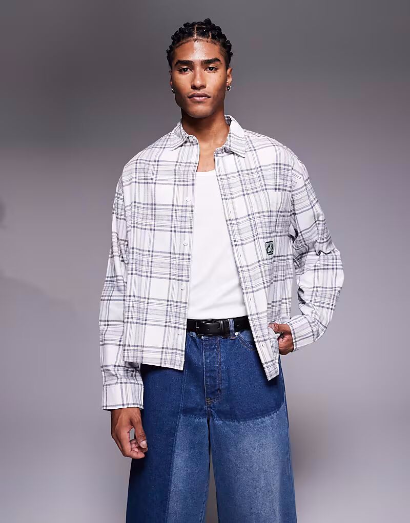 

Рубашка свободного кроя из фланели белого цвета в клетку Asos Design