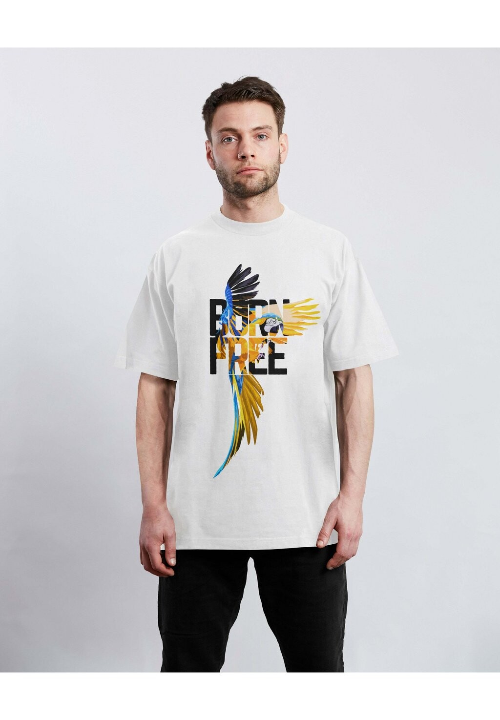 

Футболка с принтом OVERSIZE BORN FREE HERREN TSHIRT FARBE WEISS Novux, цвет white