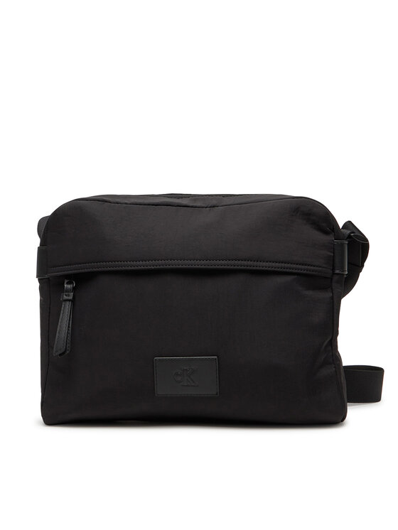 

Сумка Metro Nylon Flight Bag LV04G3090G Calvin Klein Jeans, черный