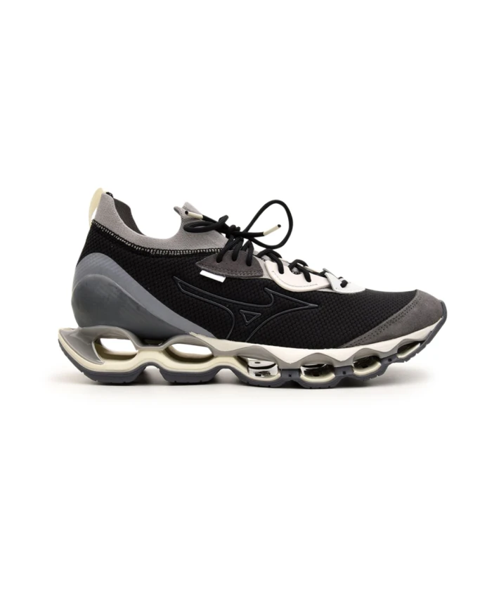 

Кроссовки Mizuno, черный