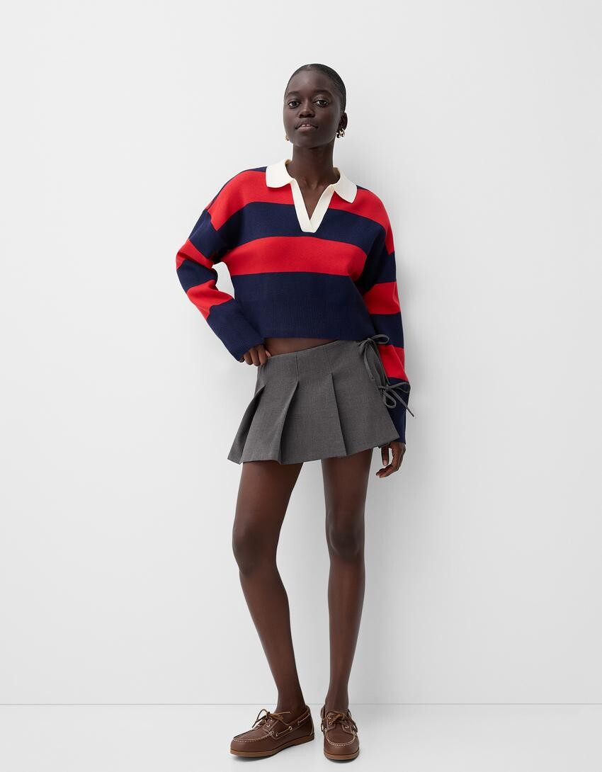 

Мини-Юбка со складками и бантом Bershka, серый