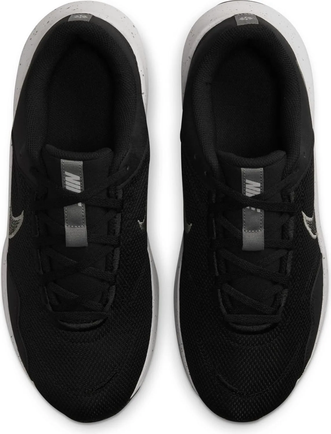 Мужские кроссовки Nike Legend Essential 3, черный — фото 4