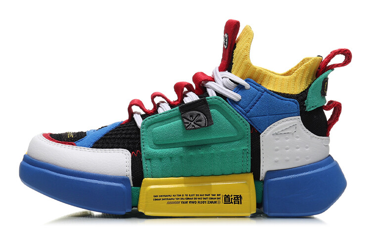 

Баскетбольные кроссовки Essence 2 ACE Kids GS Mid-top Blue/Green Lining Young
