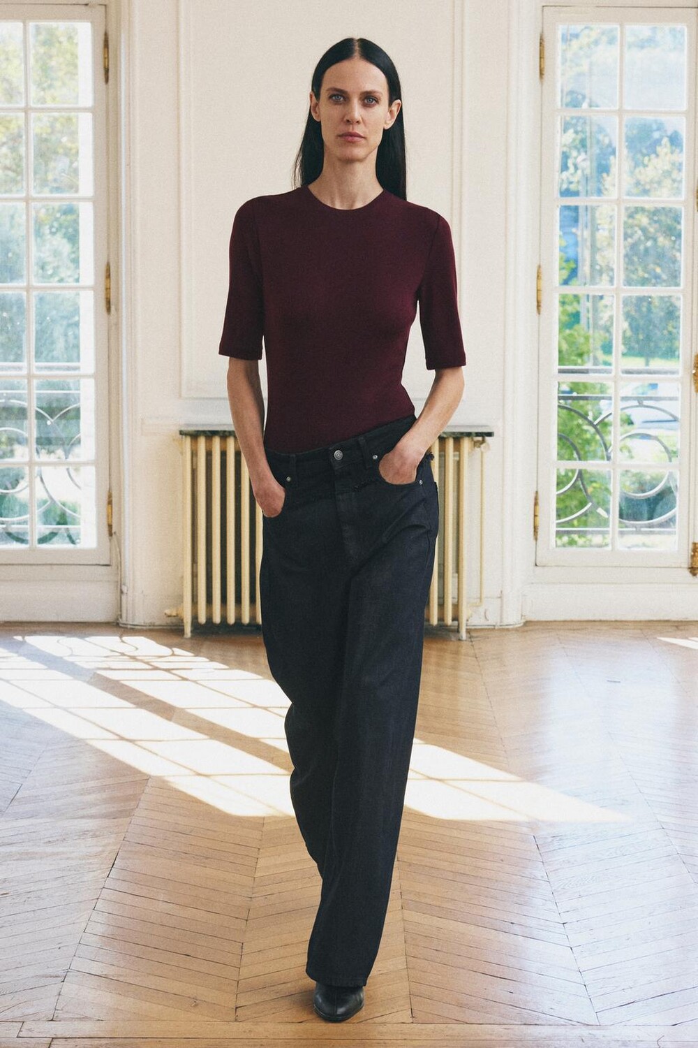 

Мягкая футболка из 100% шерсти ZARA, темно-бордовый