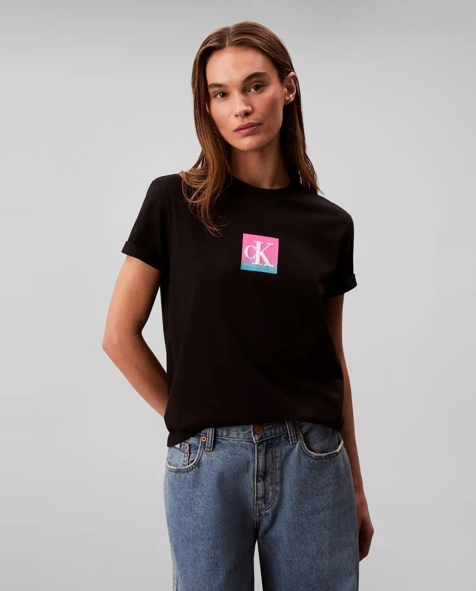 

Женская футболка с графическим рисунком Calvin Klein Jeans, черный