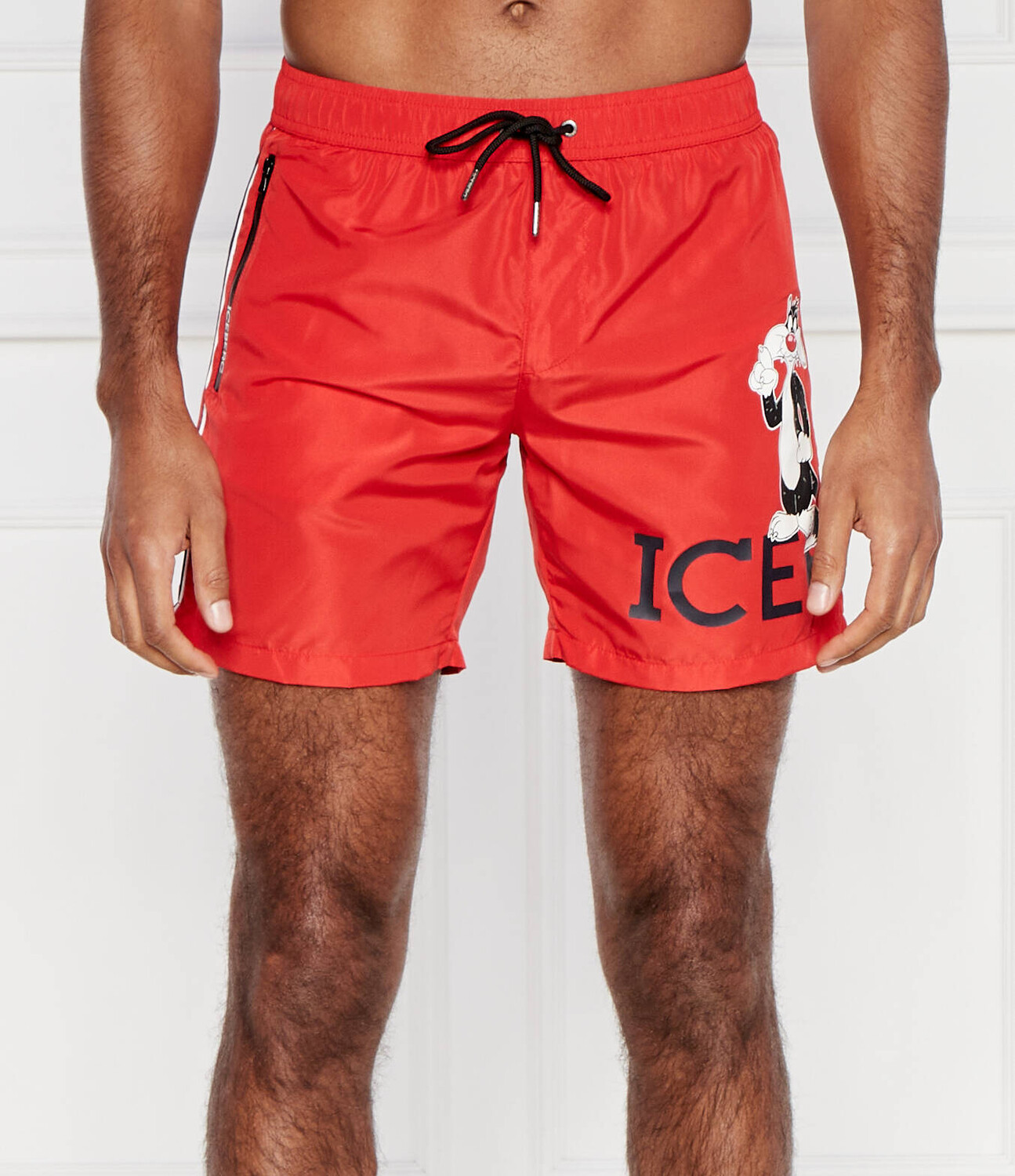 

Шорты для плавания Iceberg ICEBERG X LOONEY TUNES Regular Fit, красный