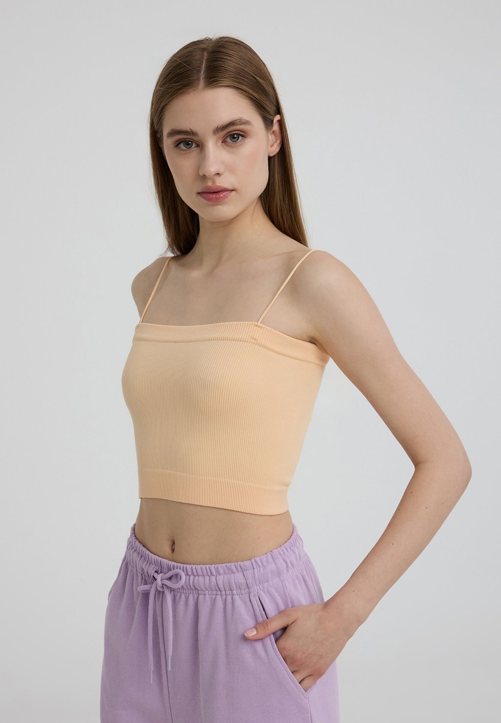 

Топ SEAMLESS CON SPALLINE SOTTILI Terranova, оранжевый