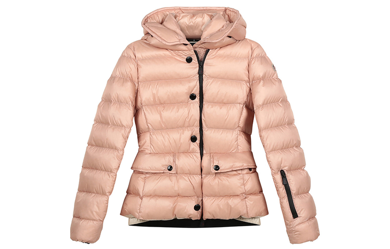 

Пуховик женский телесно-розовый Moncler, цвет Nude Pink