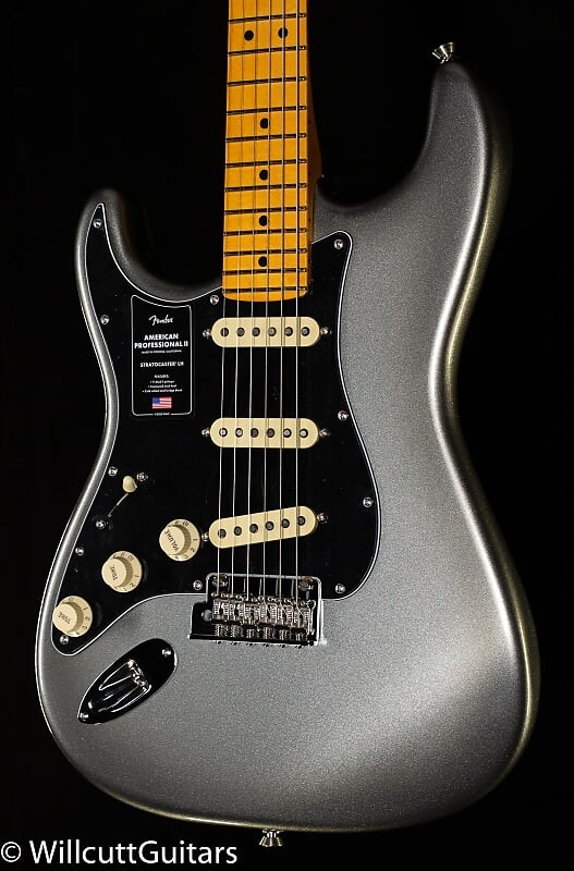 

Электрогитара Fender American Professional II Stratocaster Maple Fingerboard Mercury Lefty