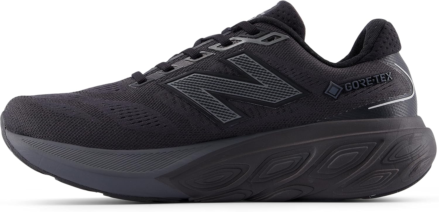 

Мужские кроссовки для бега New Balance Fresh Foam X 880 V15 с Gore-Tex, черный