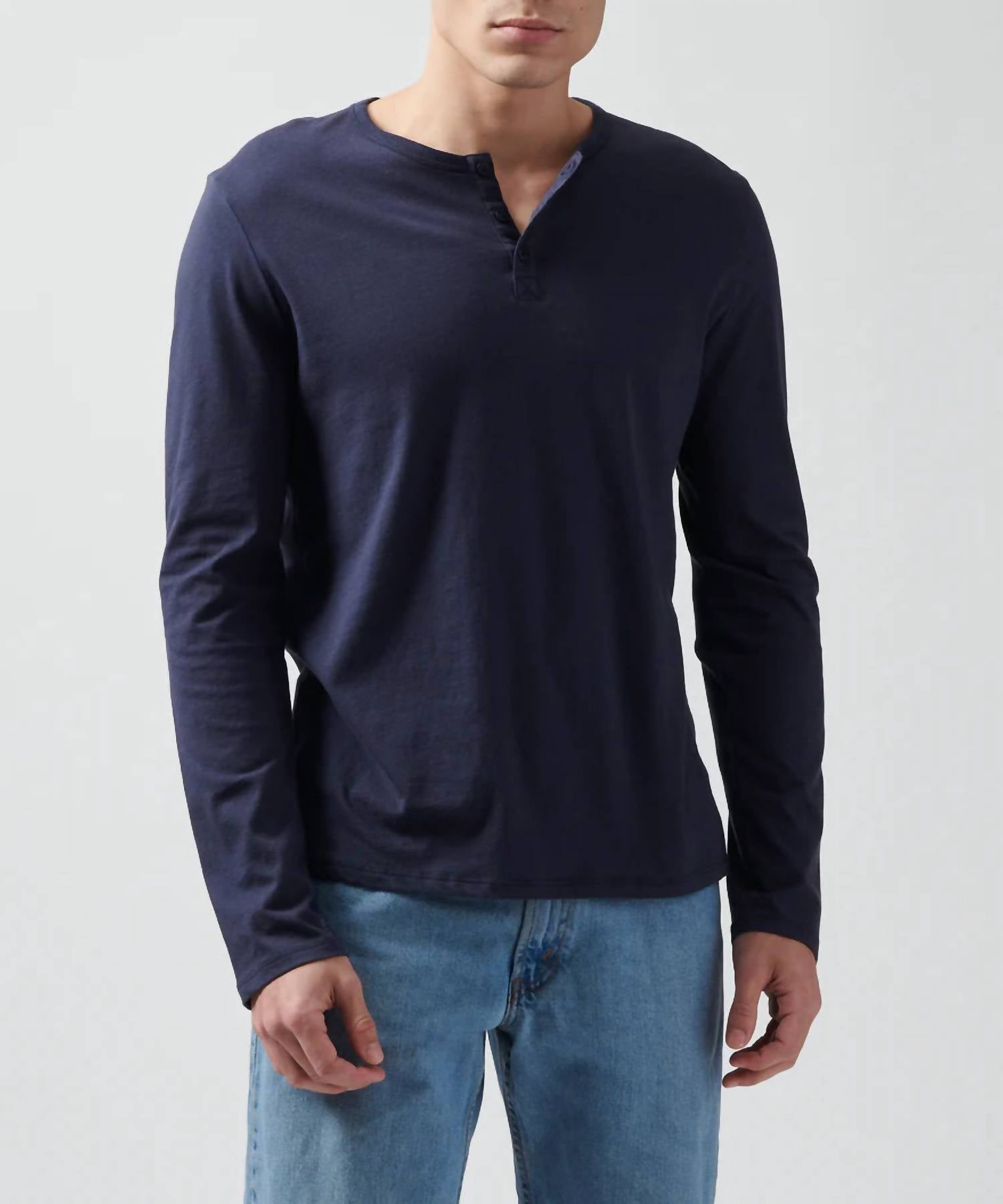 

Классический трикотажный топ Henley с длинными рукавами в цвете Midnight ATM