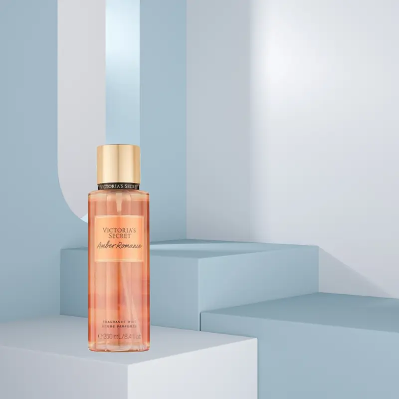 Парфюмированный спрей для тела Victoria's Secret Amber Romance, 250 мл — фото 2
