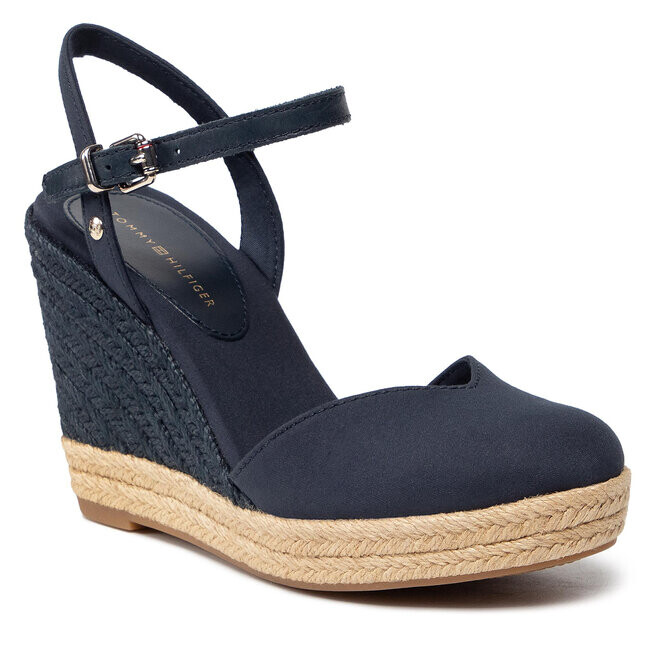 

Эспадрильи Tommy Hilfiger BasicClosed Toe, темно-синий