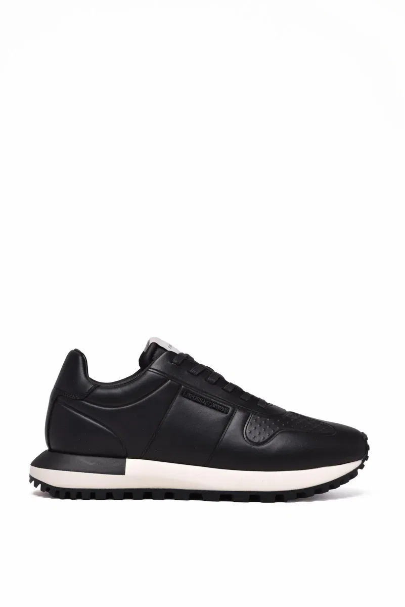 Emporio Armani Кожаные кроссовки - черные