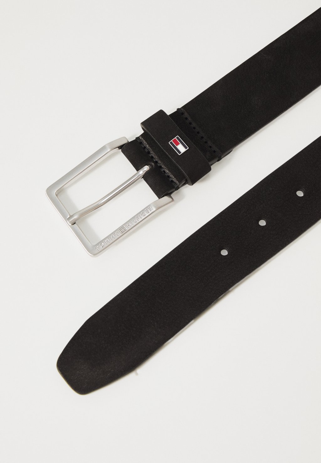 

Ремень OLIVER NUBUCK Tommy Hilfiger, черный