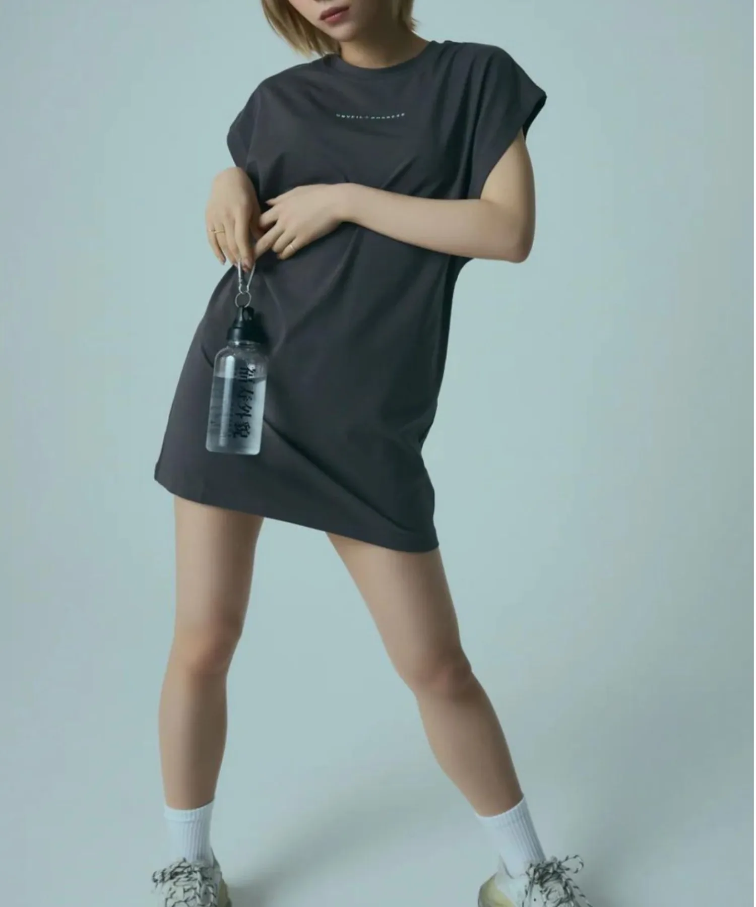 Спортивное платье из мягкого хлопка Fukuju Gaobou charcoal grey — фото 2