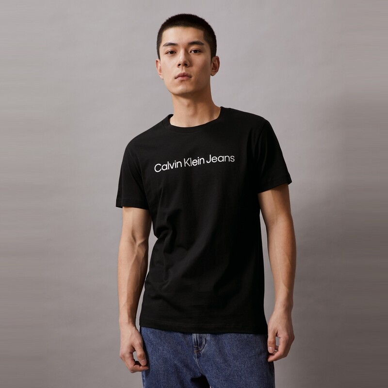 

Футболка унисекс Calvin Klein Jeans хлопковая, белый
