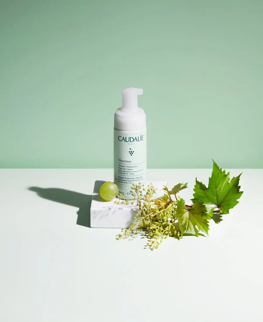 Пилинг Caudalie — Пенящееся очищающее средство Vinoclean Instant Foaming Cleanser, 140 мл — фото 3