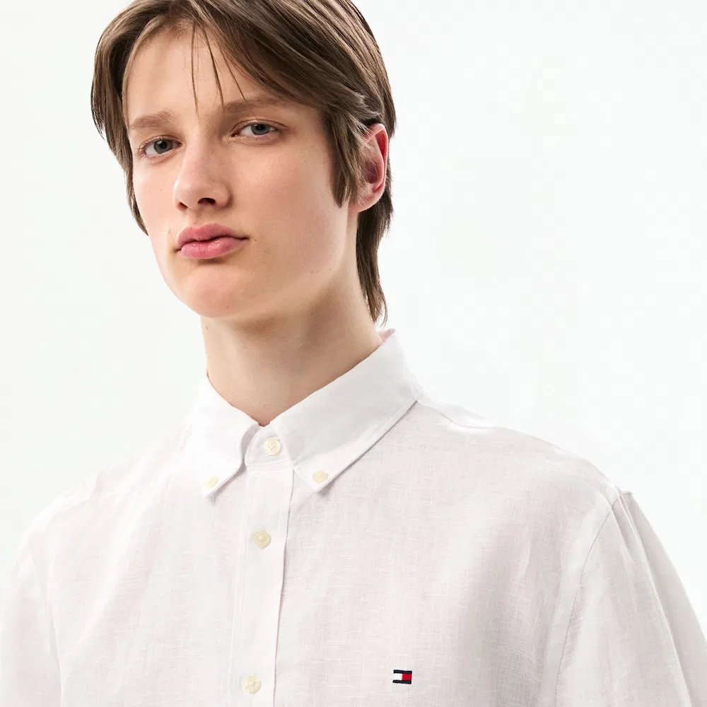 Мужская премиальная льняная рубашка Asian Fit белого цвета от Tommy Hilfiger — фото 4