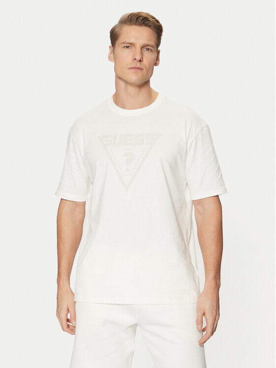 

Подходит футболка Guess, белый