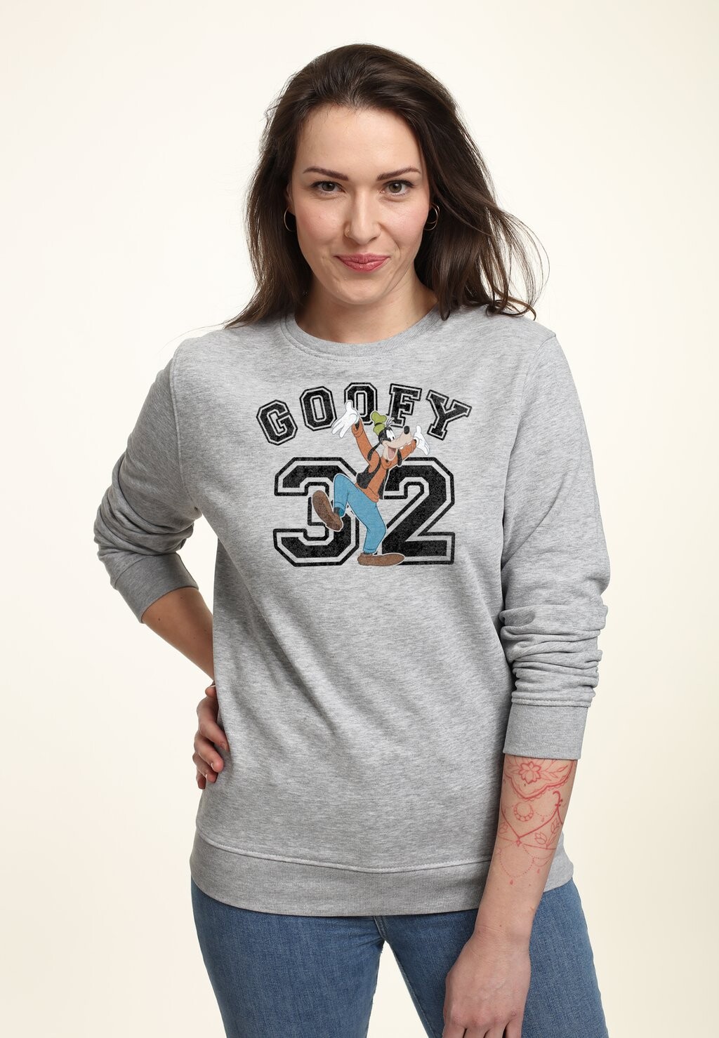 

Толстовка DISNEY CLASSIC MICKEY GOOFY COLLEGIATE Disney, цвет Mottled Light Grey