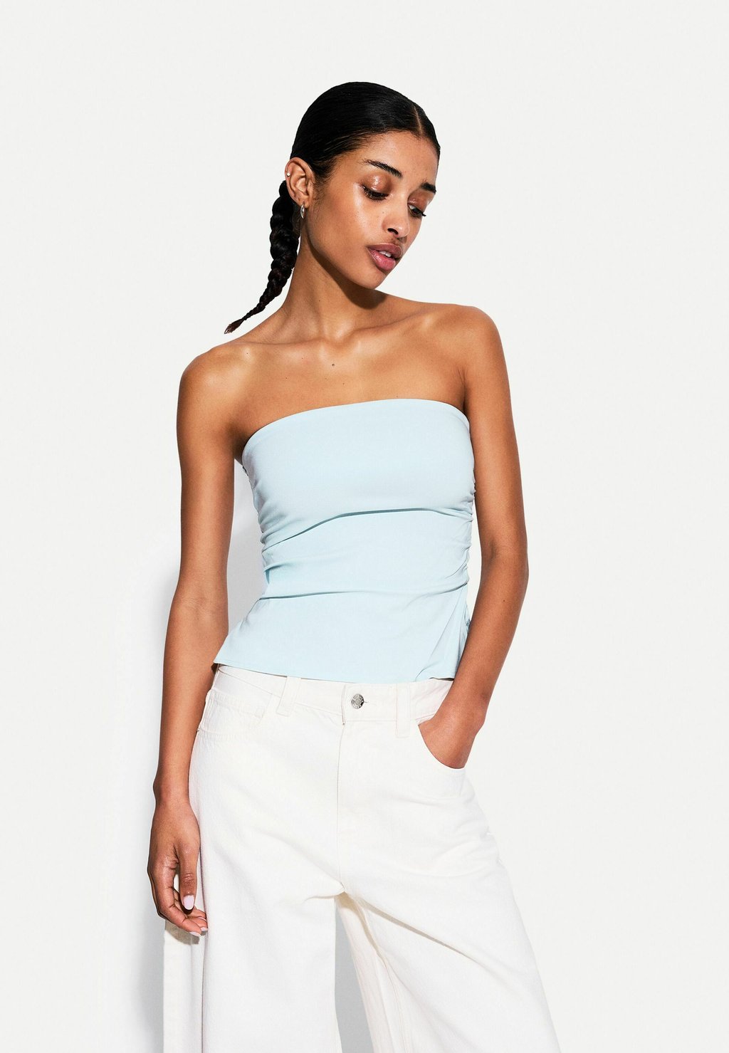 

Топ Bershka, светло-голубой