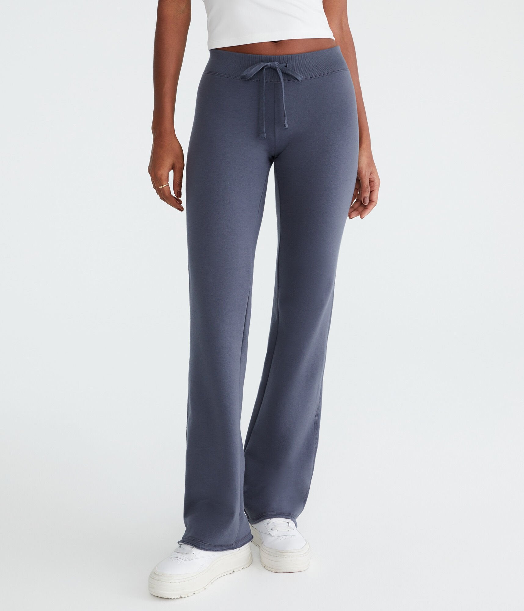 

Спортивные брюки Aeropostale Solid Fit & Flare, темно-серый
