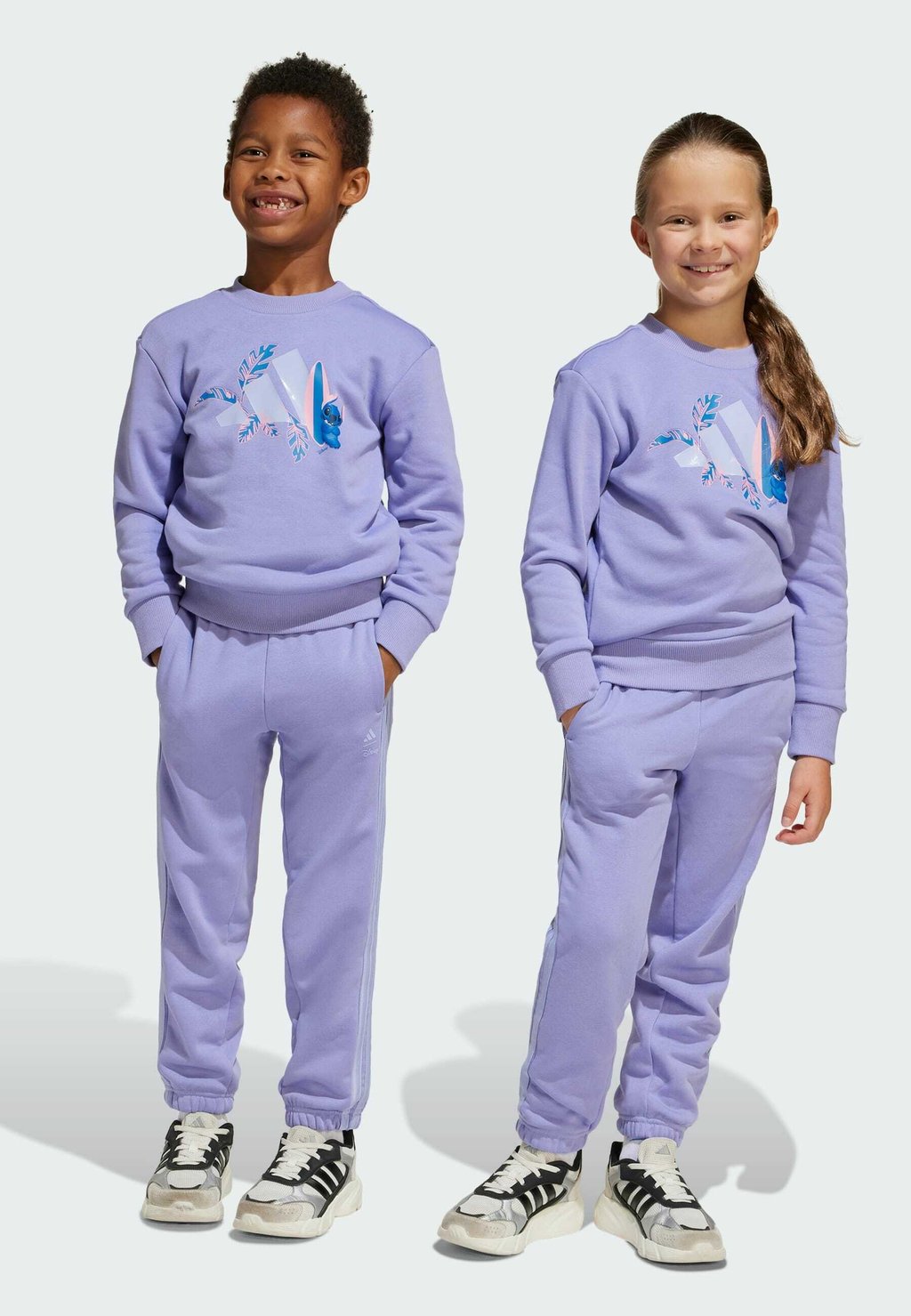 

Спортивные штаны DISNEY LILO AND STITCH Adidas Sportswear, сиреневый