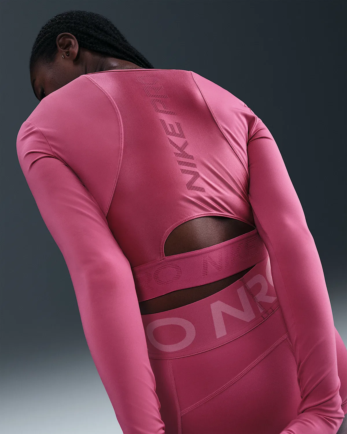 Женский топ Nike Pro Dri-FIT с длинным рукавом, Sweet Beet/Rush Maroon/White — фото 2