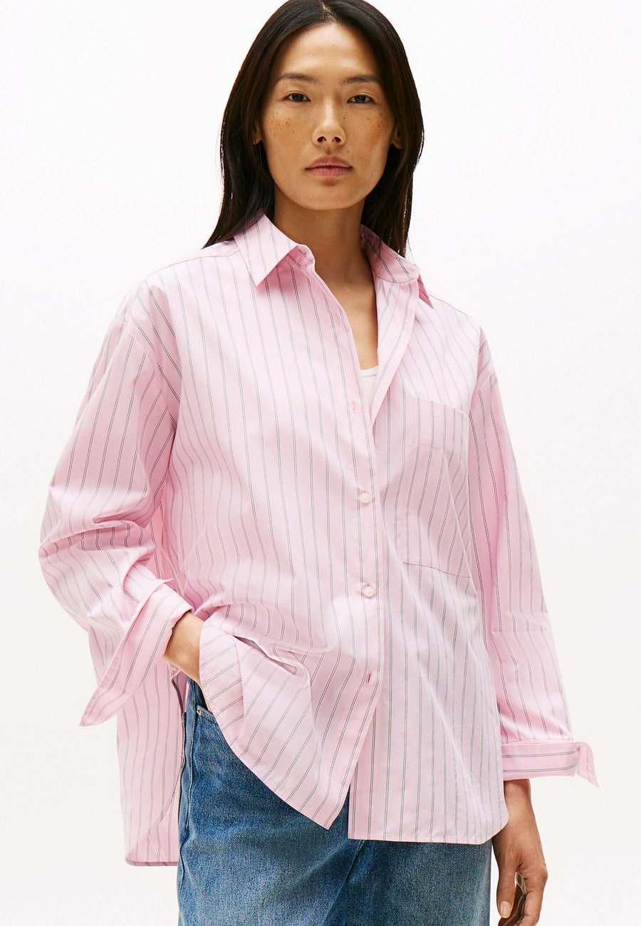 

Блуза Tommy Hilfiger Button-down blouse, Textured Thin Stp Pink/Pink