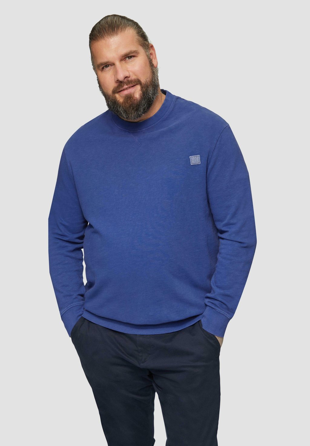

Толстовка MIT GARMENT DYE UND LOGO-DETAIL s.Oliver, темно-синий