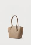 Сумка-шоппер Calvin Klein MEDIUM DOME TOTE, Desert Taupe/Taupe - фото 2